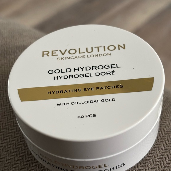 Revolution Gold Hydrogel Eye Patches 60count NIP never opened - Picture 2 of 4